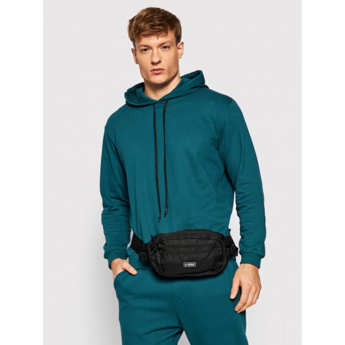 Taška na pás Converse čierna Transition Sling 10022098 A01
