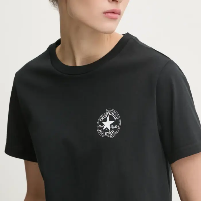 Tričko Converse čierne W CON T SHIRT SMALL CHUCK PATCH TEE 10027570 A02