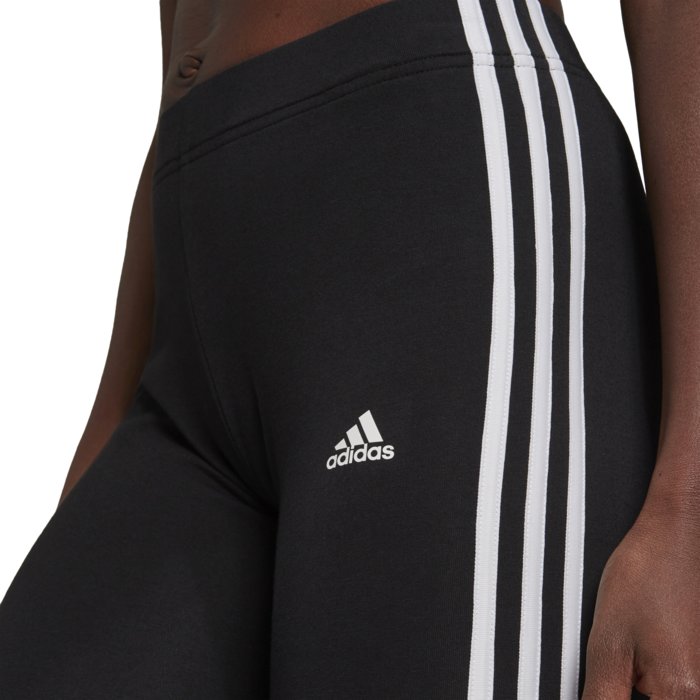 Šortky adidas čierne W 3S BK SHORT GR3866