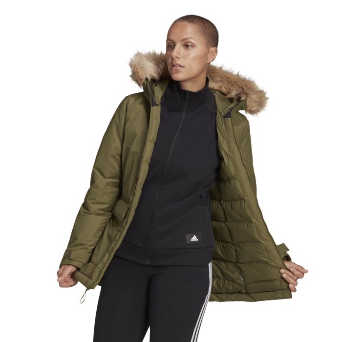 Zimná bunda adidas zelená W UTILITAS HO P GT1692