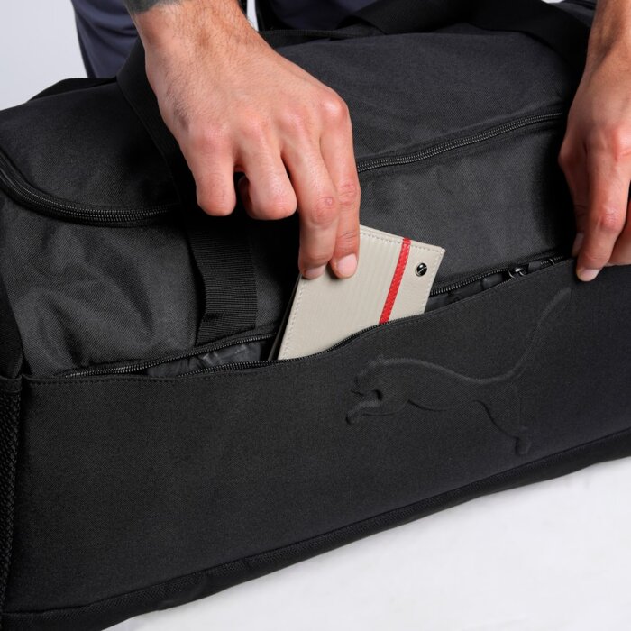 Taška PUMA čierna PUMA BUZZ Medium Sports Bag 091443 01