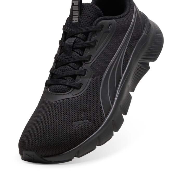 Obuv PUMA čierna FlexFocus Lite Modern 310093 02