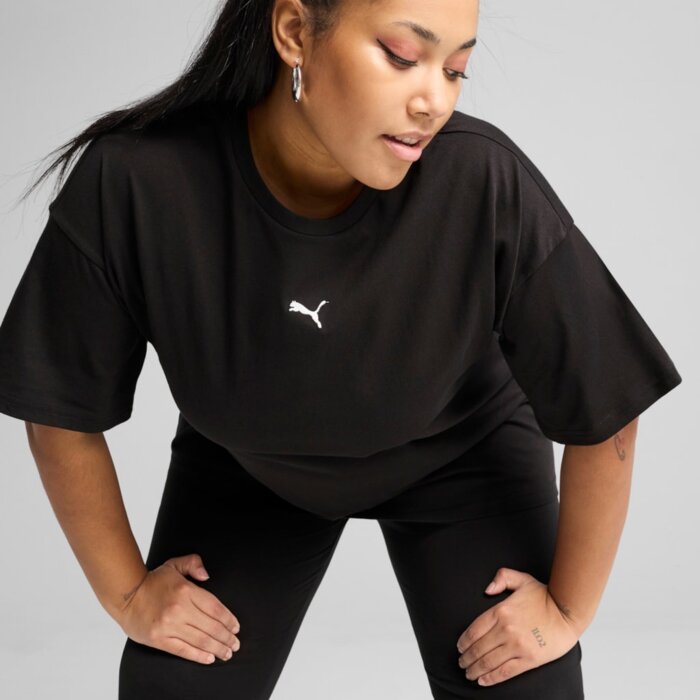 Tričko PUMA čierne ESS Relaxed Tee 684971 01
