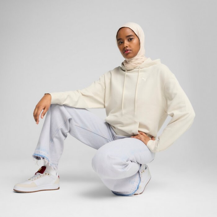 Mikina PUMA krémová HER Relaxed Hoodie TR 685057 87