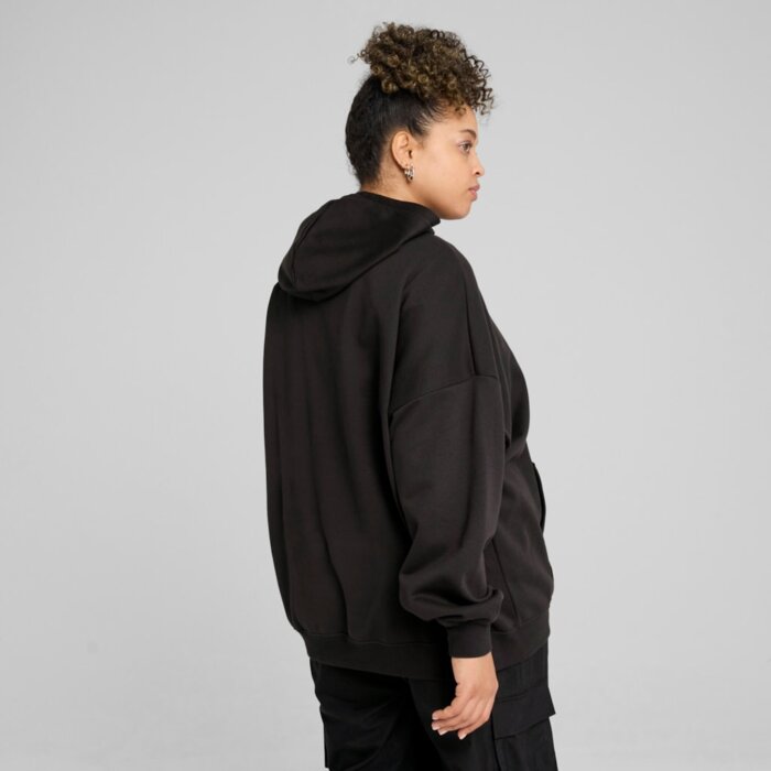 Mikina PUMA čierna ESS Oversized Hoodie FL 685398 01
