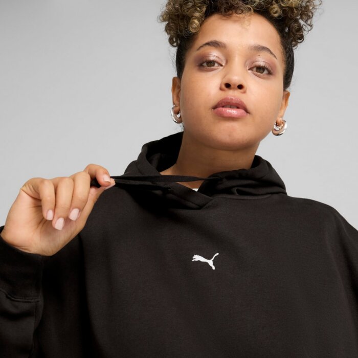 Mikina PUMA čierna ESS Oversized Hoodie FL 685398 01