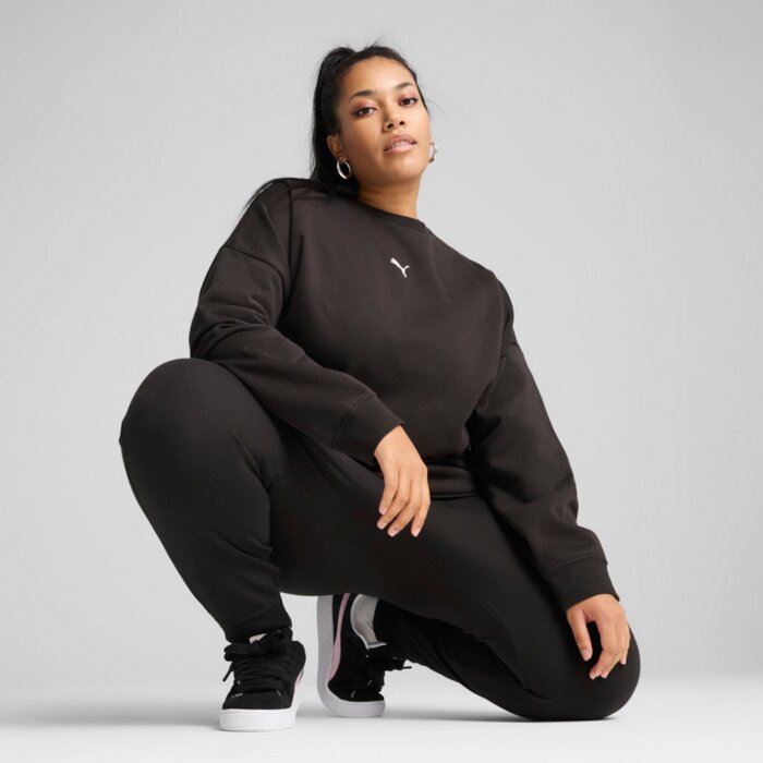 Mikina PUMA čierna ESS Oversized Crew FL 685400 01