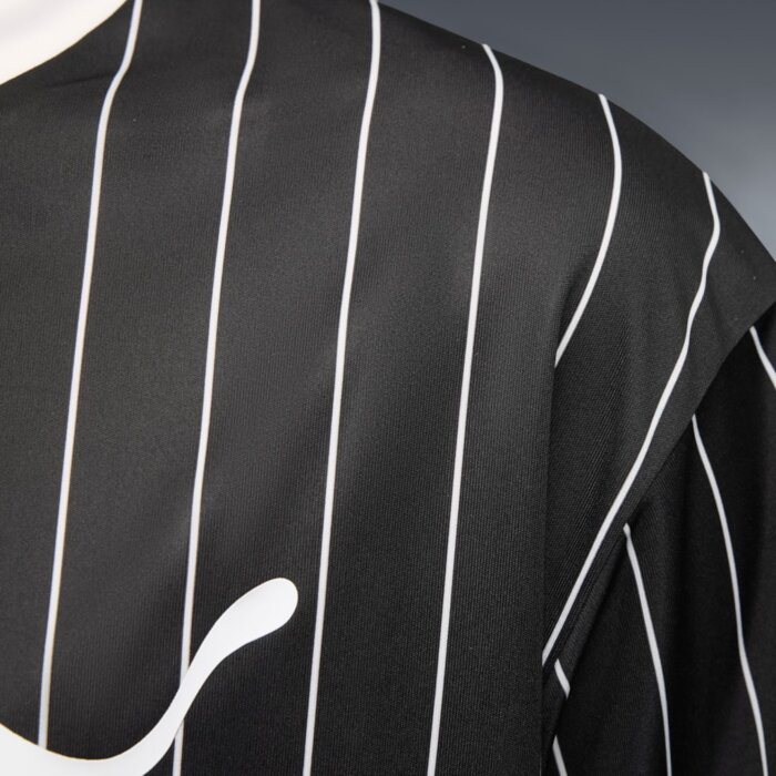 Tričko PUMA čierne ESS Striped Jersey 688263 01