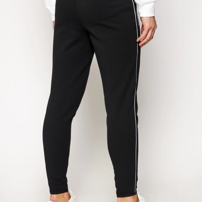 Tepláky ELLESSE čierne M DIRUTA JOG PANT SXG09897 011 BLK