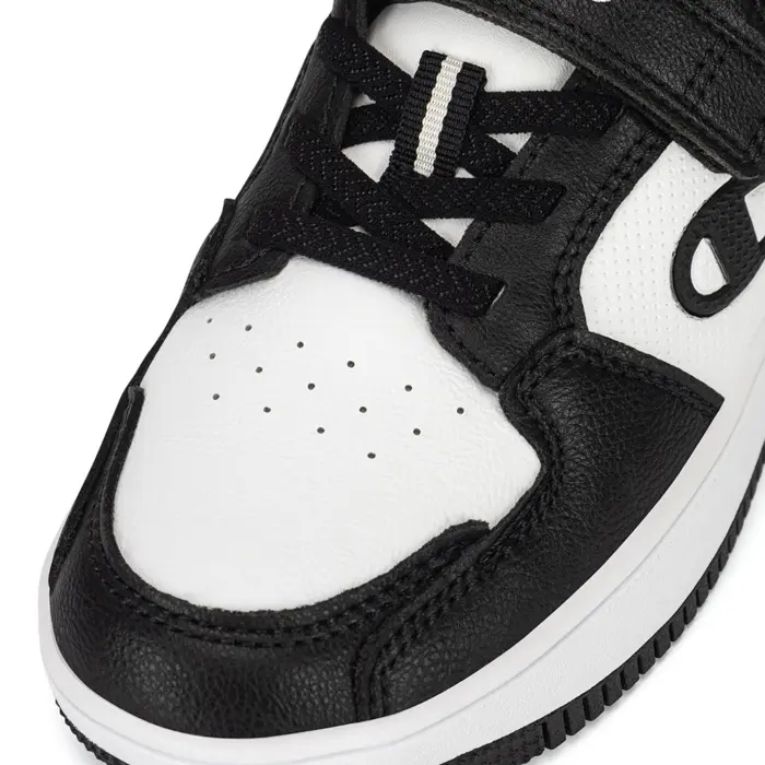 Obuv CHAMPION bielo/čierna REBOUND RD18 B PS LOW Low Cut shoe S32414 WW019 WHT/NBK