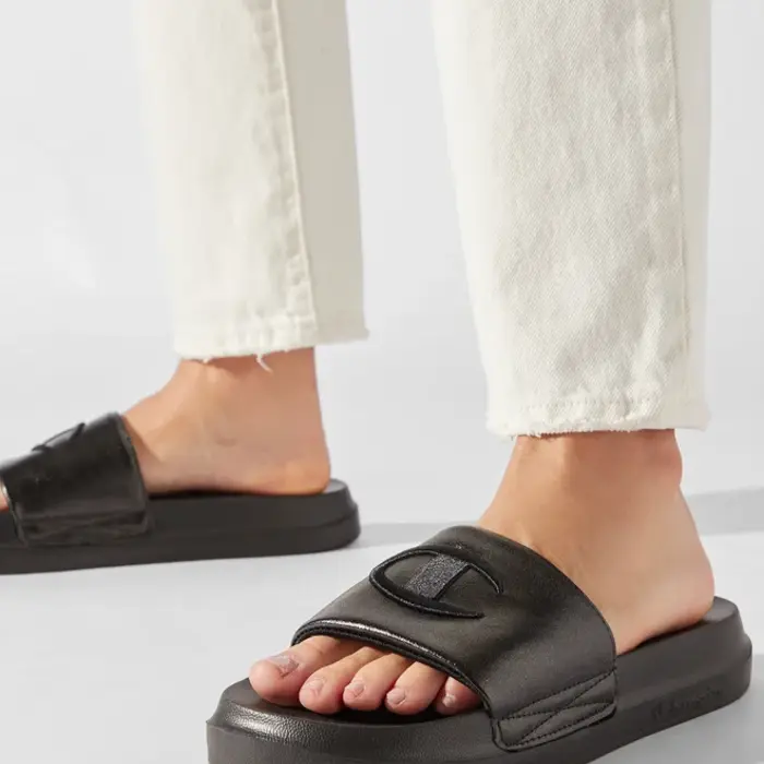 Šľapky CHAMPION čierne MIAMI PLATFORM Slide S11561 KK001 NBK