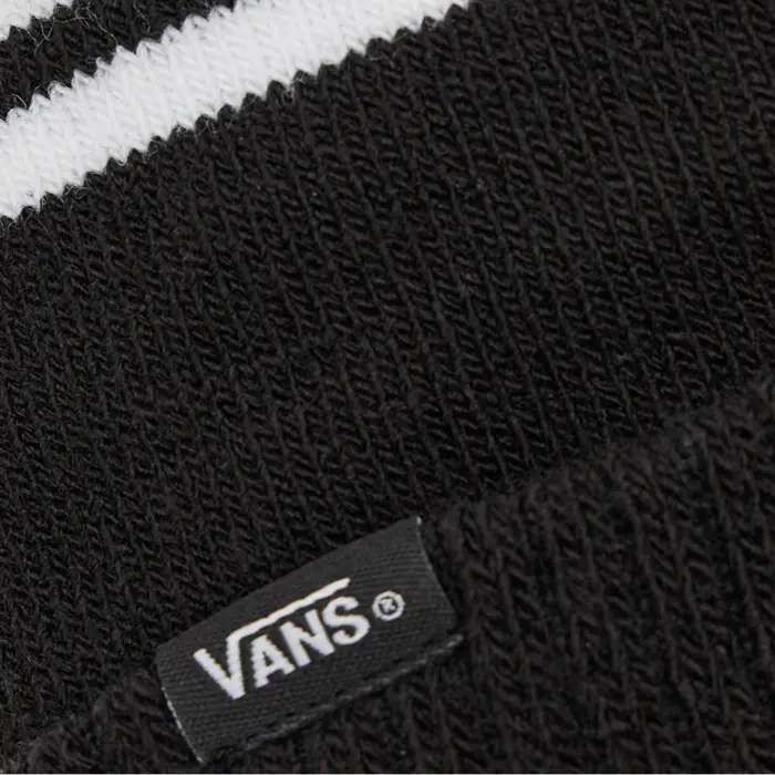 Čiapka VANS čierna MN OFF THE WALL POM VN0A2YR7Y281