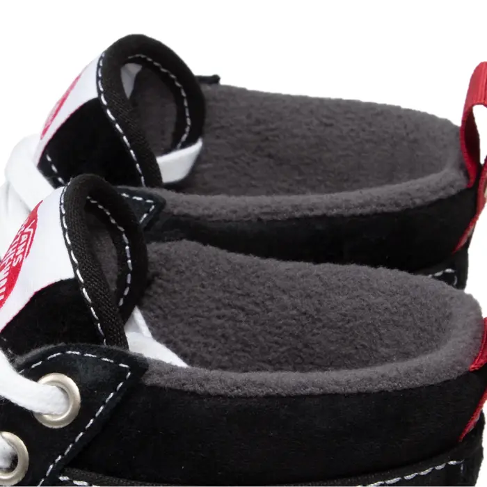 Obuv VANS čierna UA SK8 Hi MTE 1 VN0A5HZY6BT1